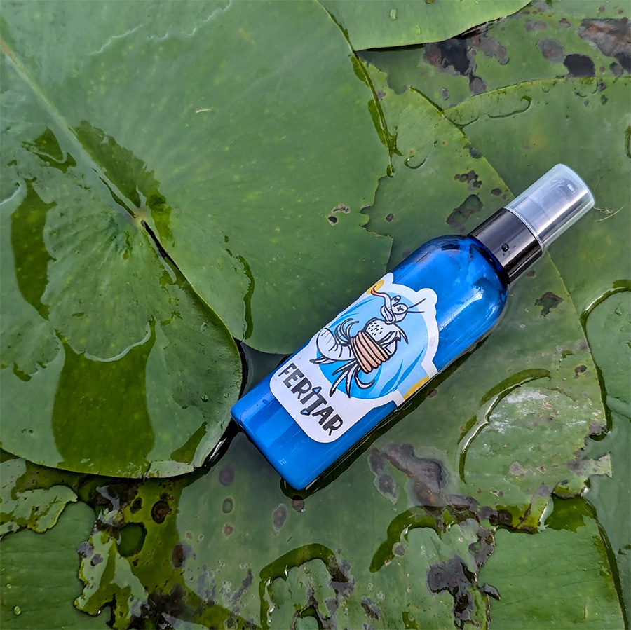 Emulsie naturală Ferițar cu citronella, lavandă și tea tree în sticlă albastră